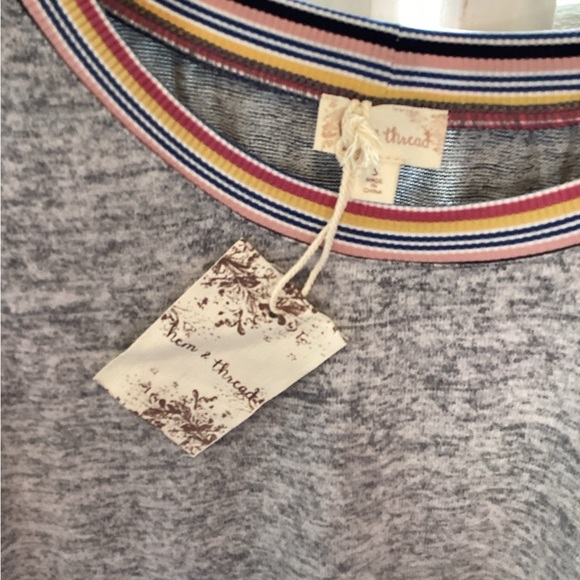 HEM & THREADS NEW SUPER SOFT GRAY SWEATSHIRT & JOGGERS W STRIPE ACCENT SM 1262 - Picture 3 of 9